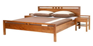 кровать двуспальная из дерева