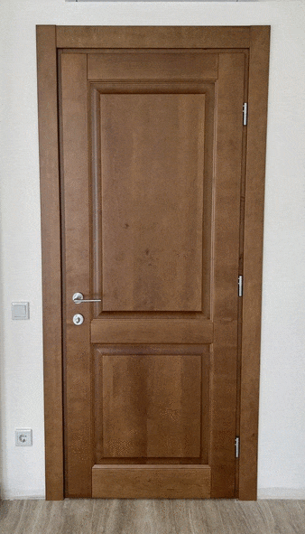 Классические двери в интерьере