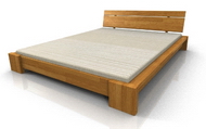 деревянная кровать 